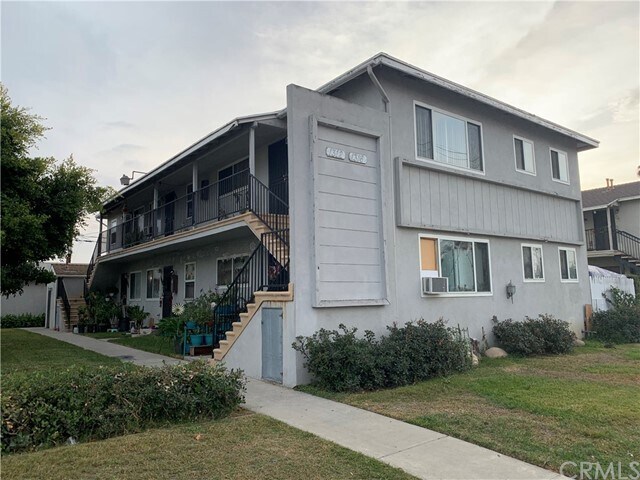 Primary Photo - 1314 1/2-1312 W Valencia Dr