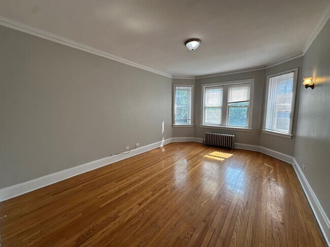 Foto del edificio - 2204 N Avers Ave