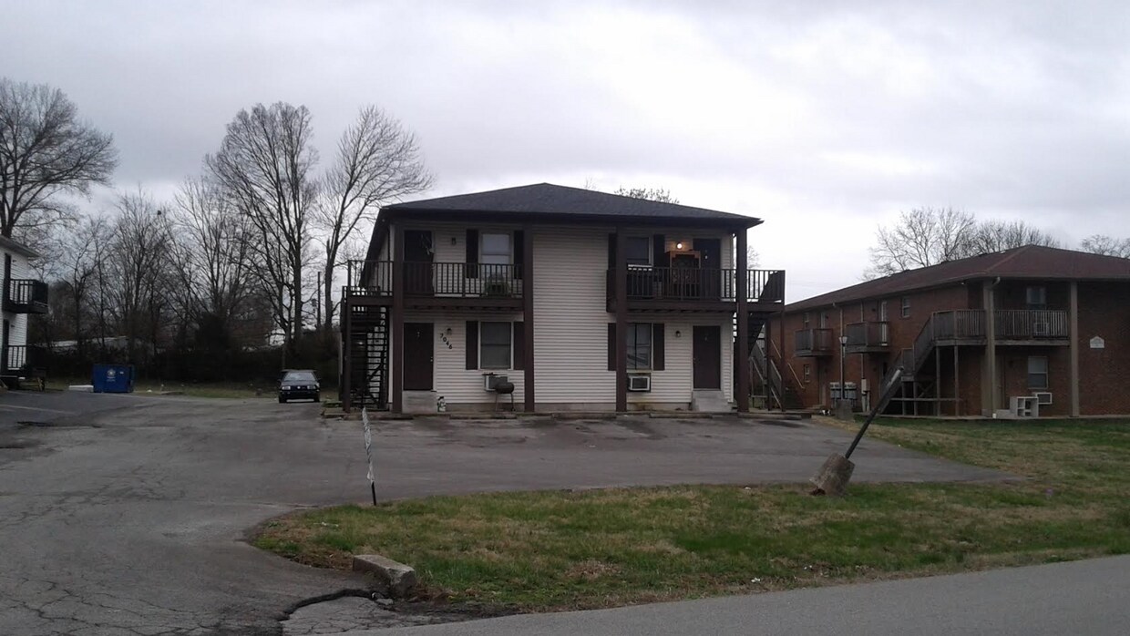 Primary Photo - 2046 Rockcreek Dr