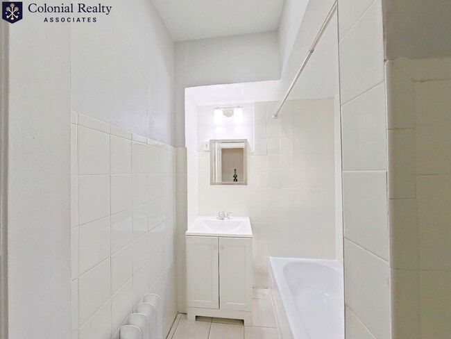 Foto del edificio - 330 St Paul St