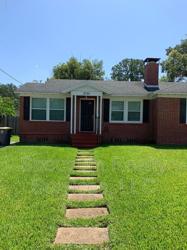 Foto del edificio - 2151 Traymore Rd