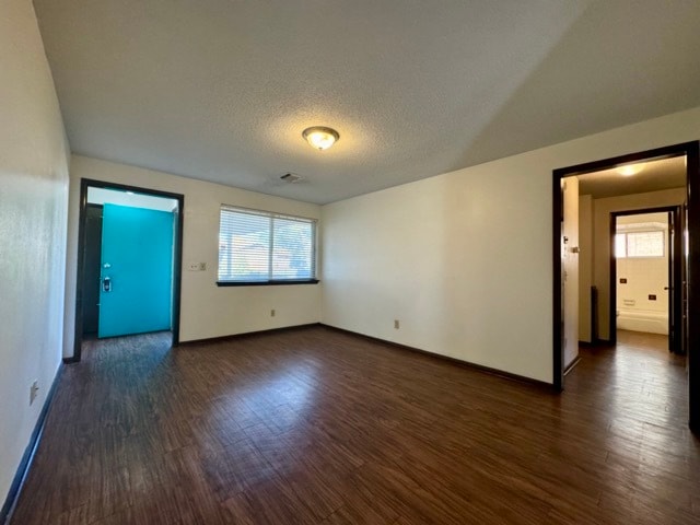 Building Photo - 3420 Ridglea Ct