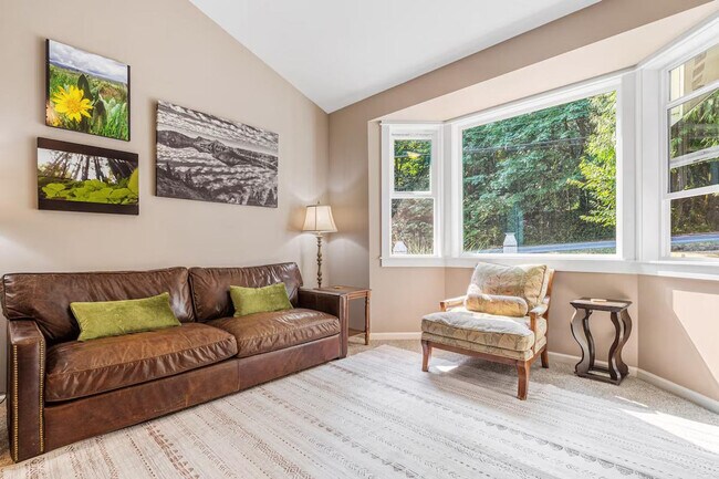 Foto del edificio - 2847 NE 178th St