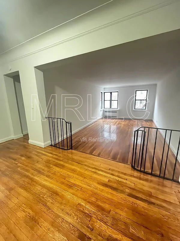 Foto del edificio - 500 W 235th St