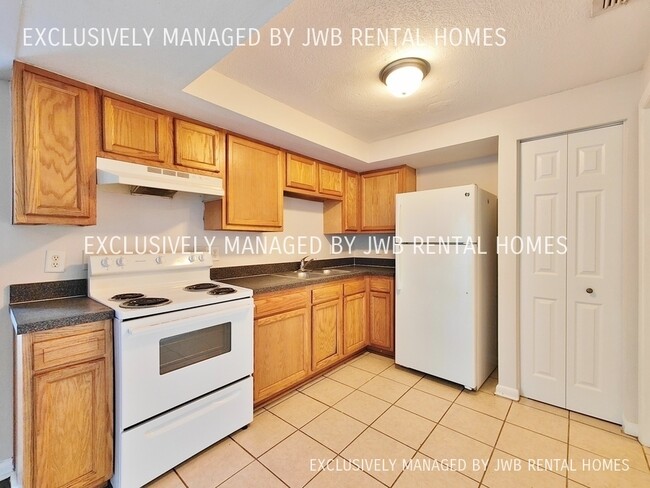 Building Photo - 8129 Virgo St