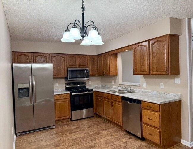 Building Photo - 7931 Leverette Way