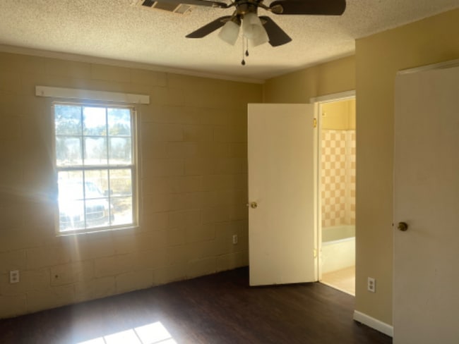 Foto del edificio - 410 Wells Ave