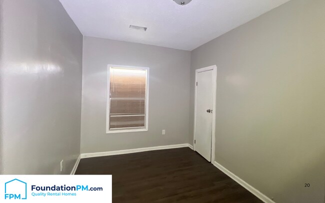 Foto del edificio - 1391 Decatur St