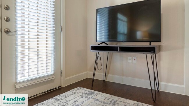 Building Photo - 2745 Westpointe Dr