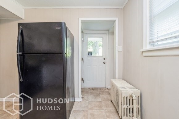 Building Photo - AVAILABLE NOW! - 94 McCarrell Rd, Hickory,...