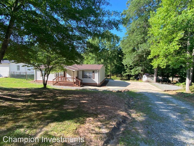 Building Photo - 3 br, 2 bath House - 469 Maple Creek Road