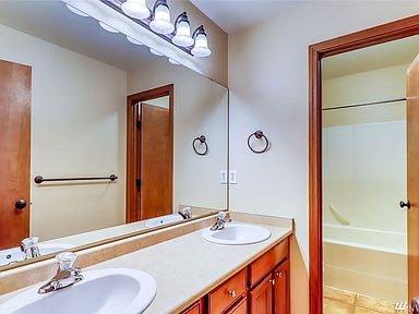 Foto del edificio - 1297 Koda Cir SE