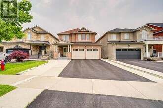 Building Photo - 7 Heathbrook Ave