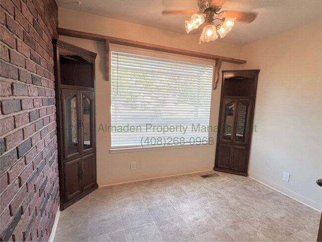 Building Photo - Updated Single-Story Almaden Home! Award W...