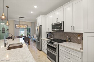 Building Photo - 7087 Barrington Cir