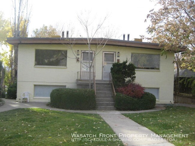 Building Photo - Great 1 bedroom Apartment - Sept 1st