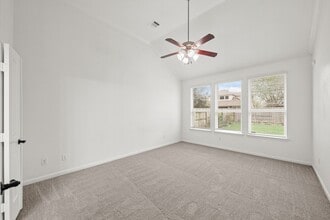 Building Photo - 10011 Western Pine Trail