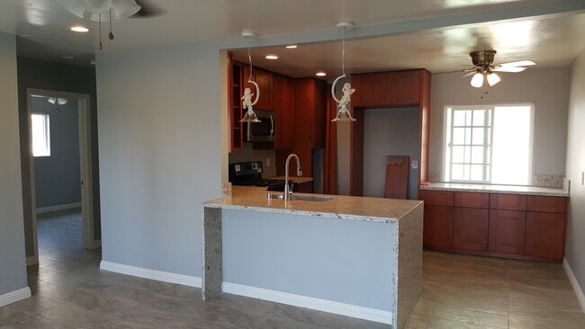 Building Photo - 4255 Altadena Ave.