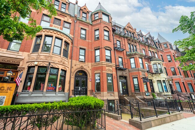 Foto del edificio - 296 Newbury St
