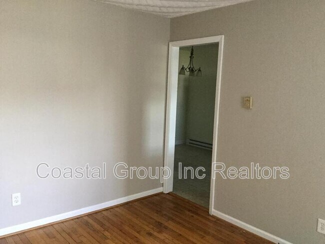 Foto del edificio - 4318 Dunning Rd