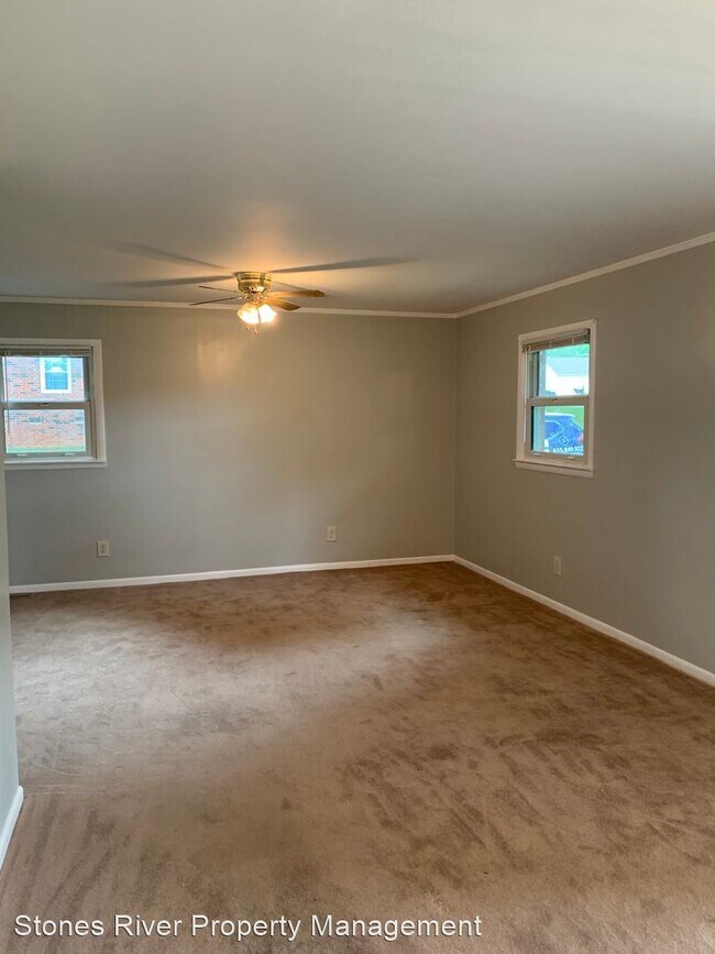 Building Photo - 3 br, 1.5 bath House - 306 Woodland Dr.