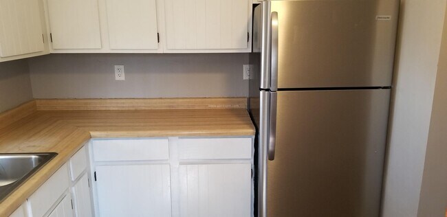 Foto del edificio - 3-Bedroom home available in Verona over looking the Allegheny River