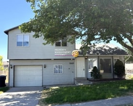 Building Photo - 5117 Loomis Ln