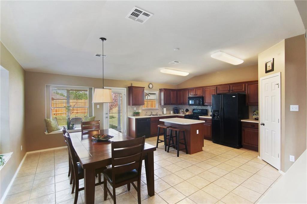 Building Photo - 2308 Pearson Way