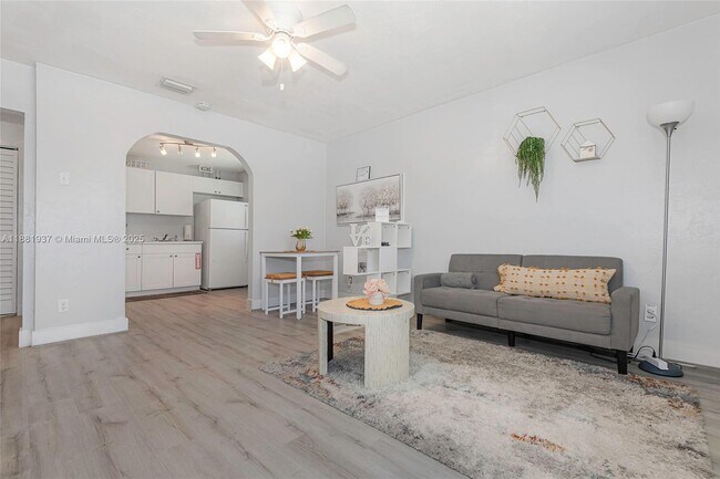 Foto del edificio - 201 Columbus Pkwy