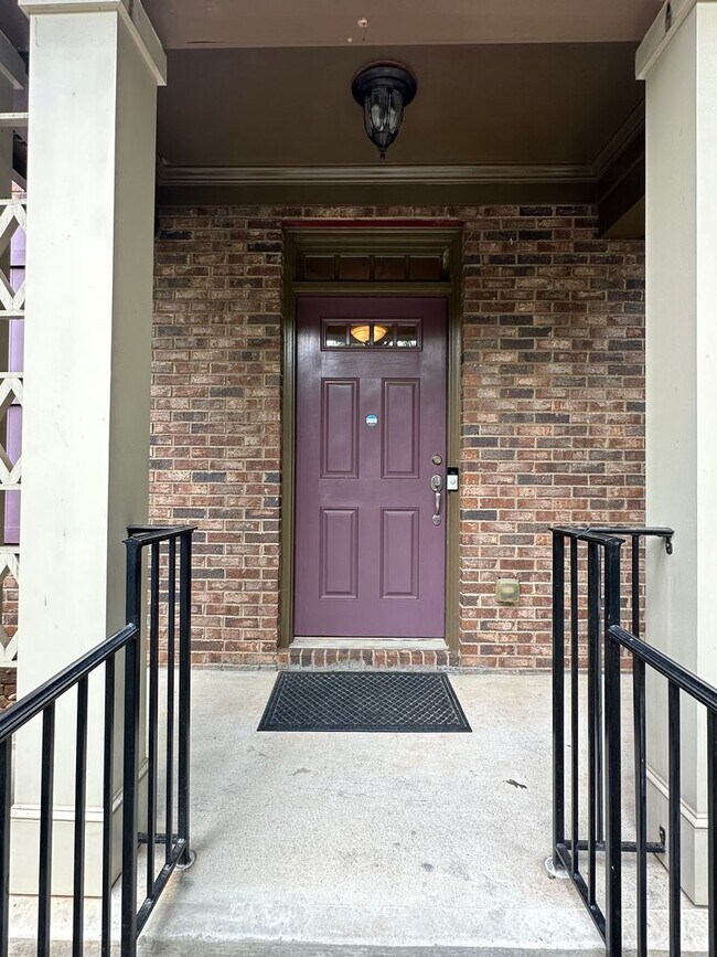 Foto del edificio - Gorgeous Home for Rent in Sought-after Suw...