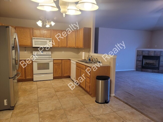 Building Photo - 4403 Springer Ct