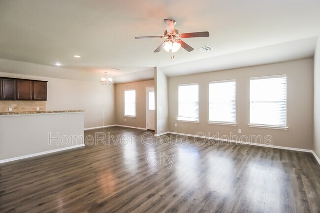 Foto del edificio - 2900 Cider Mill Ln