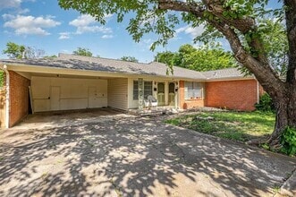 Building Photo - 6709 Ascot Ln