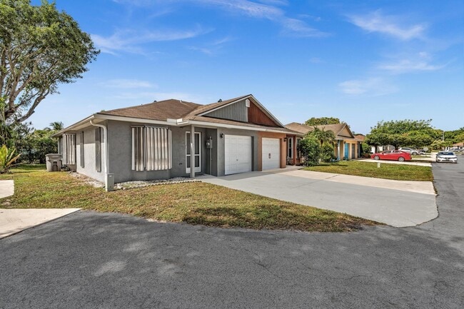 Building Photo - 10441 Boynton Pl Cir