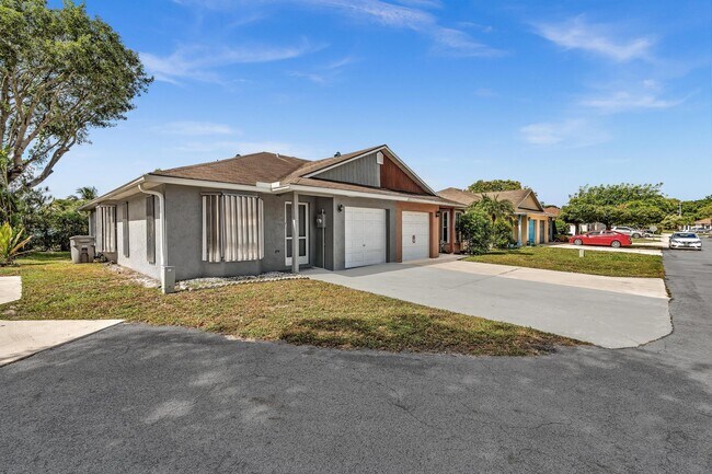 Foto del edificio - 10441 Boynton Pl Cir