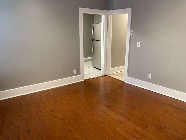 Living room - 919 Massachusetts St