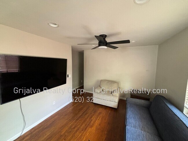 Foto del edificio - 528 N 2nd Ave