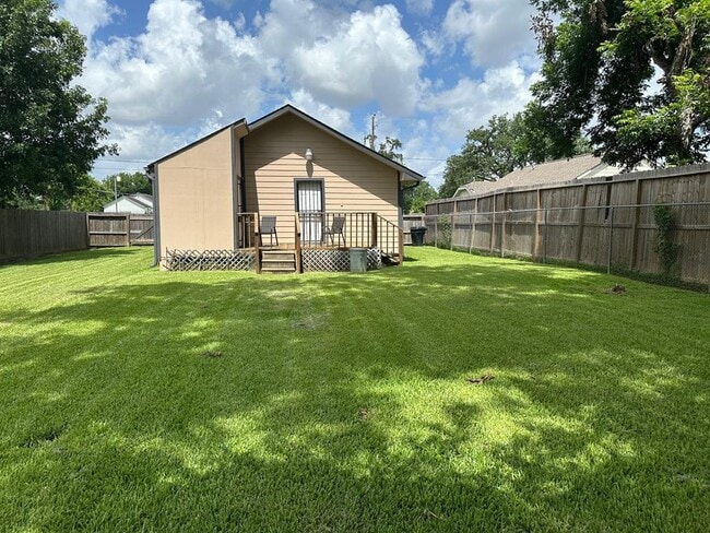 Foto del edificio - 3914 Kashmere St