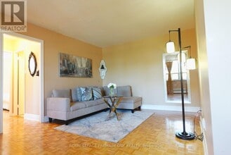 Building Photo - 3065 Queen Frederica Dr