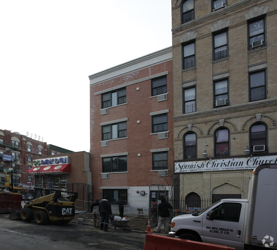 Foto del edificio - 1642 Park Ave