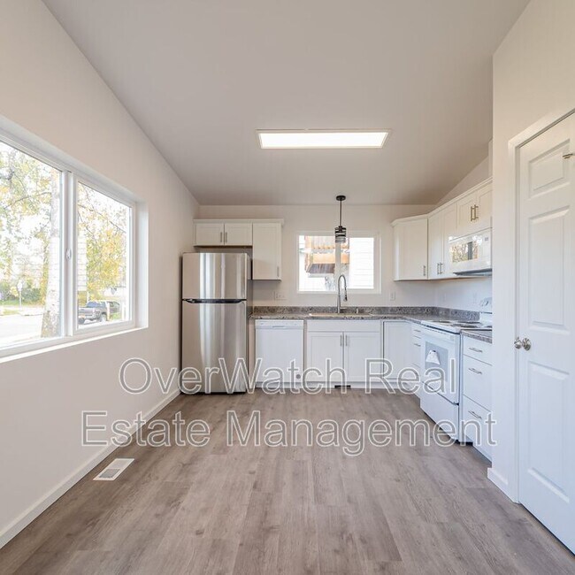 Foto del edificio - 1238 E 9th Ave