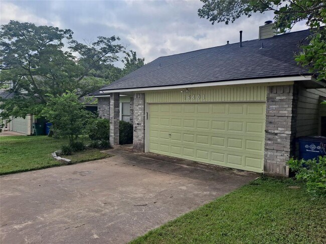 Foto del edificio - 16401 Framingham Cir