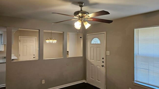 Building Photo - 1543 Fashion Hill Dr