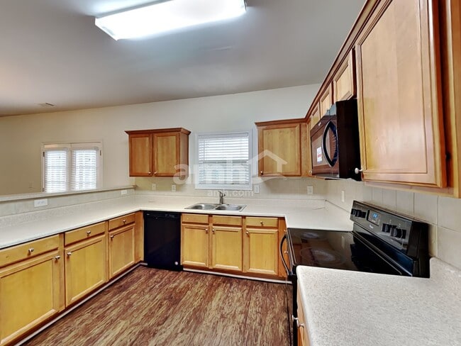Building Photo - 146 Melrose Creek Dr