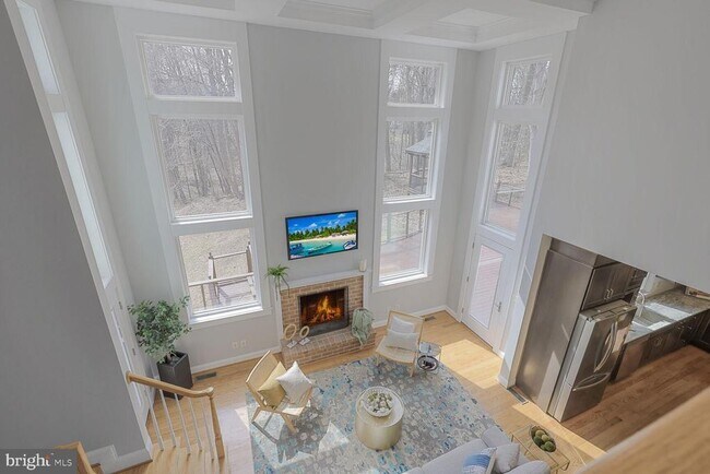 Foto del edificio - 11620 Piney Spring Ln