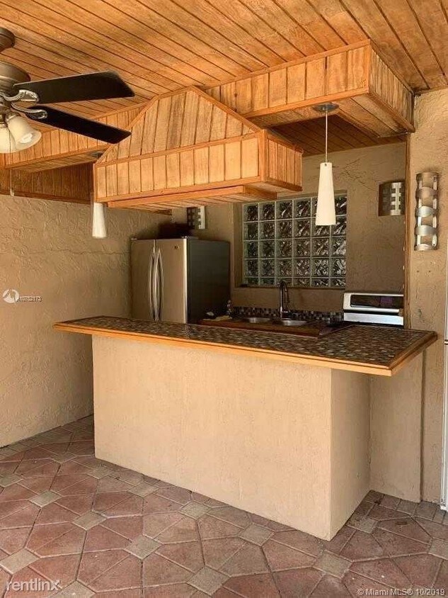 Foto principal - 12260 SW 10th Terrace