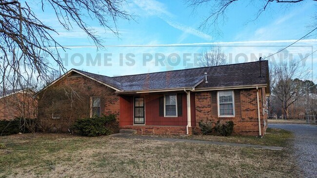 Building Photo - 329 Cunningham Ln