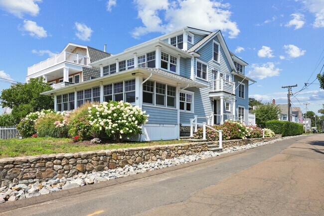 Foto del edificio - 19 Middle Beach Rd