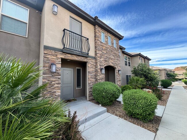 Foto del edificio - Desert Hills Townhome