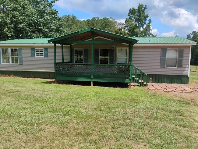 Building Photo - 806 New Hope Church Rd
